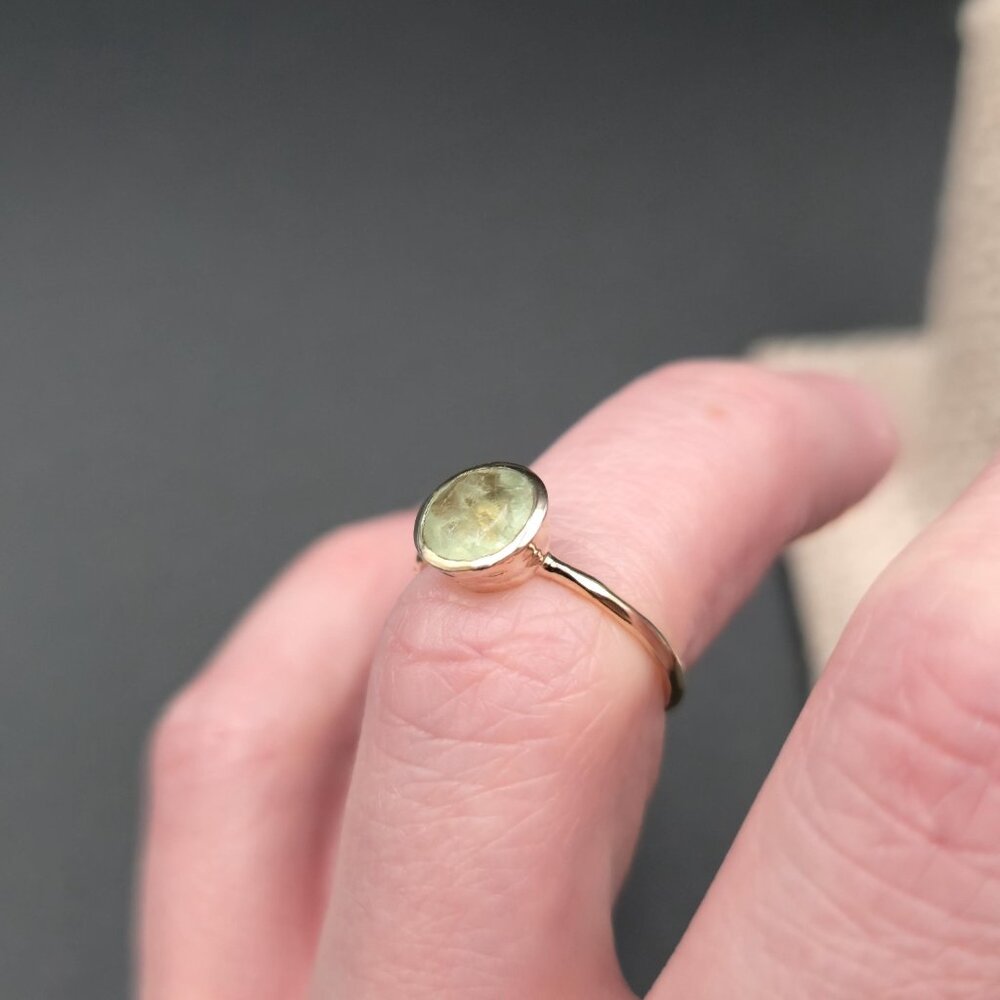 Size 6 Gold Over Sterling Silver Prasiolite Gem Band Ring A6682 - Picture 5 of 9